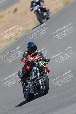 media/Nov-12-2023-Classic Track Days (Sun) [[11f17acb81]]/Group 3/session 2 turn 9/